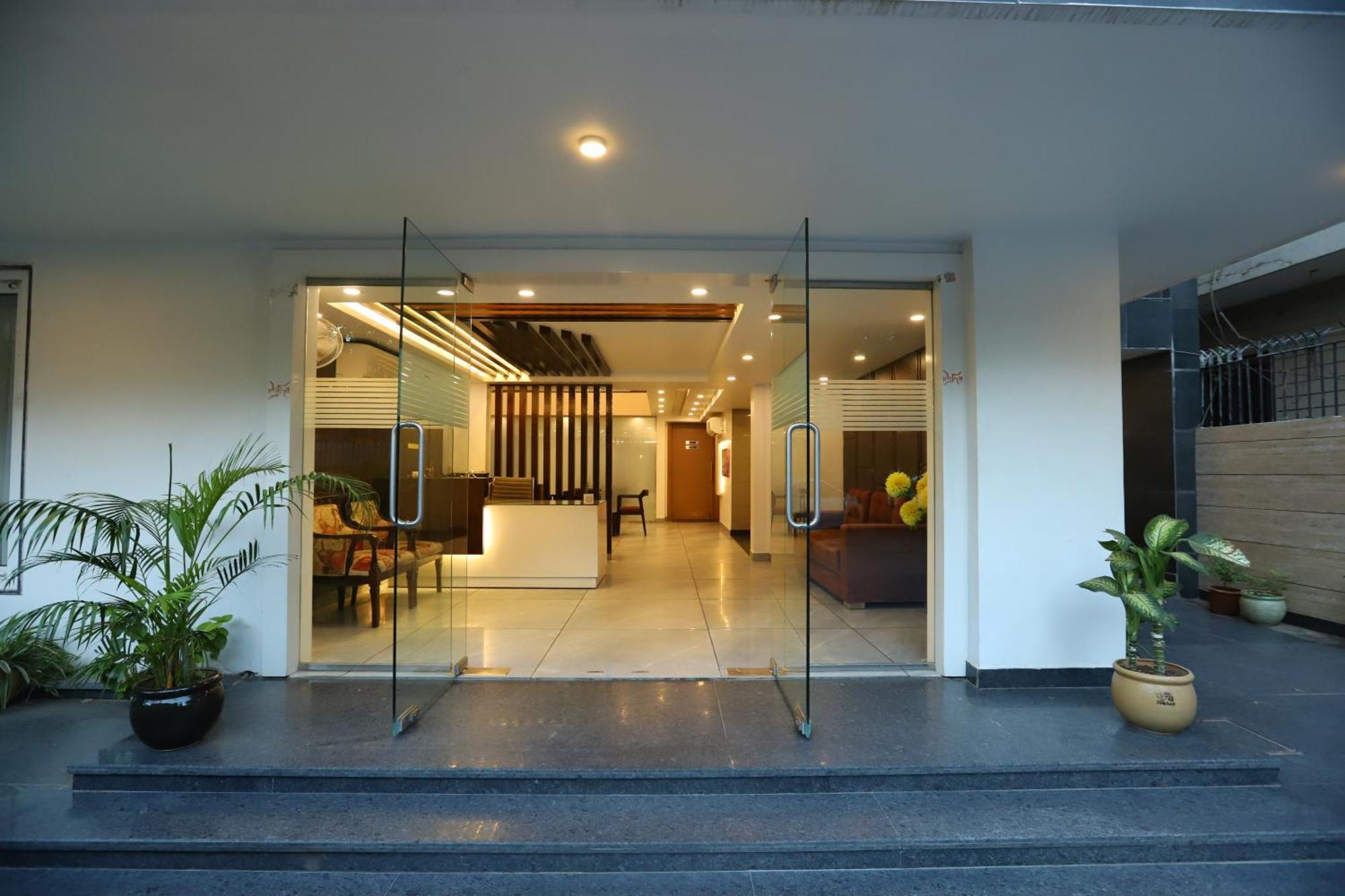 Hotel Keshav Residency Gurgaon Near Medanta Kültér fotó